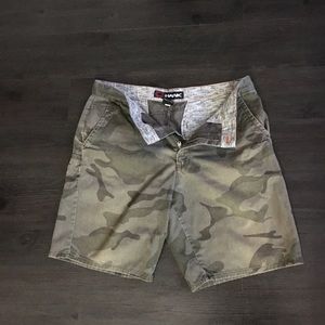 Tony Hawk Camo shorts size 36